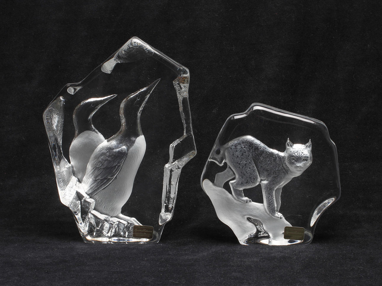 GLASBLOCK, 2 st, Mats Jonasson, signerade.