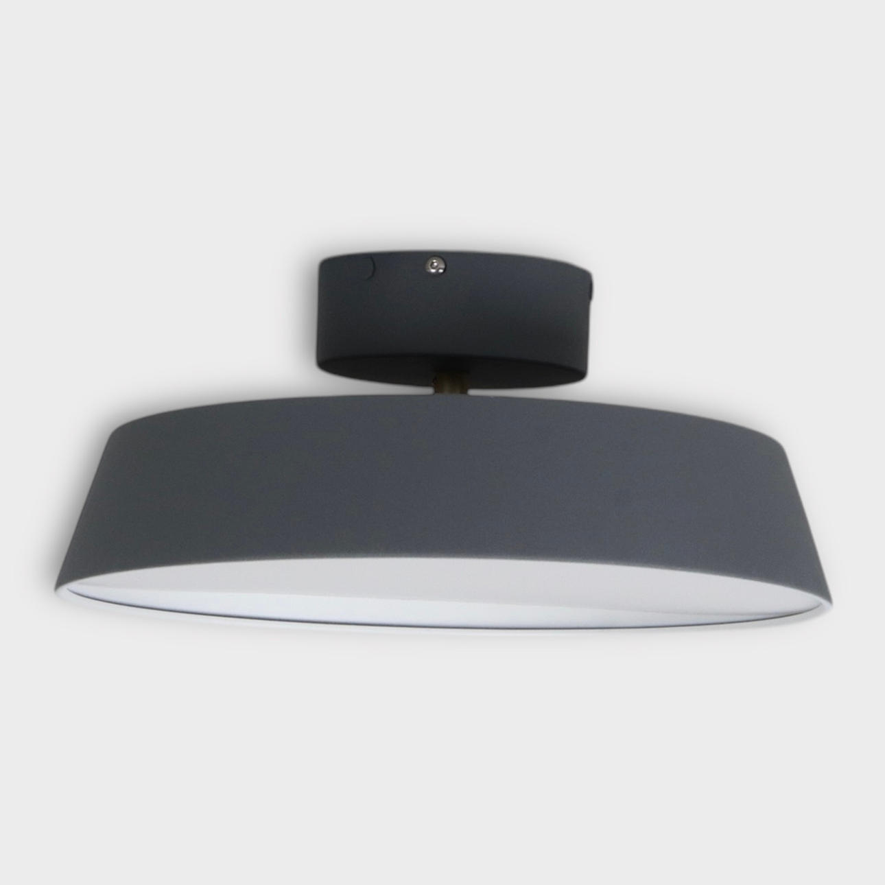 Ein Deckenplafond, Dänemark, „Alba“ Nordlux.