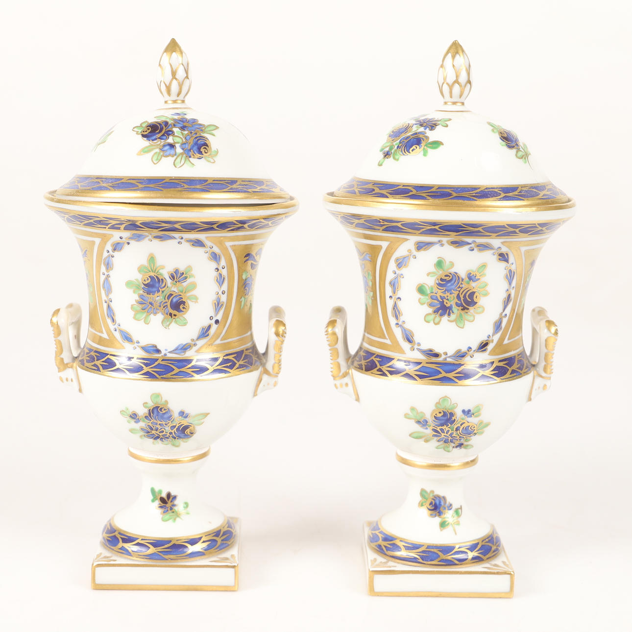 LOCKURNOR, 1 par, porcelæn, Dresden.