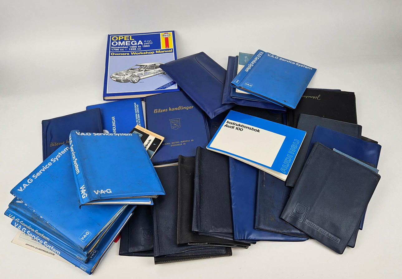 VIELE ANLEITUNGSBÜCHER, 20. Jahrhundert.