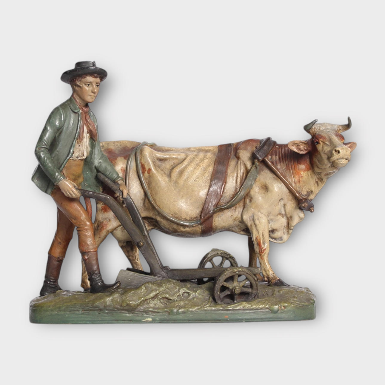 FIGUR, „Royal Dux“, Mann mit Pflug und Ochse.