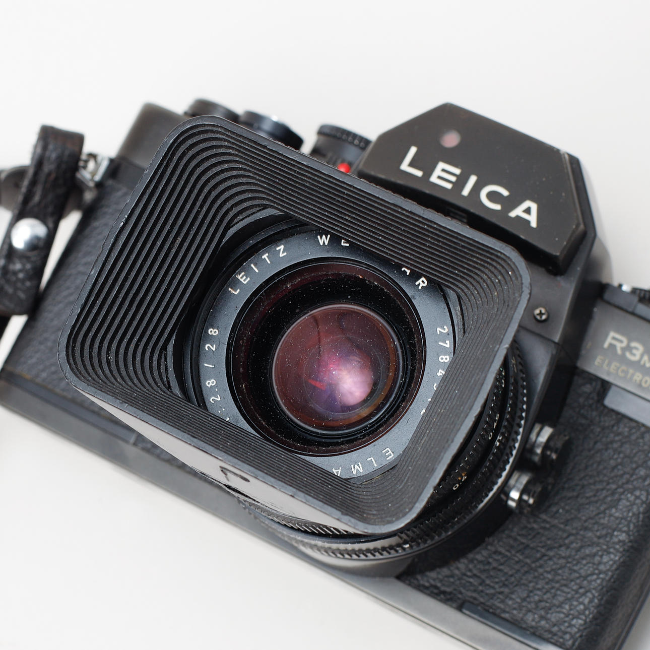 CAMERA, Leica R3 MOT, Electronic with 4 lens Leitz Wetzlar. Photo