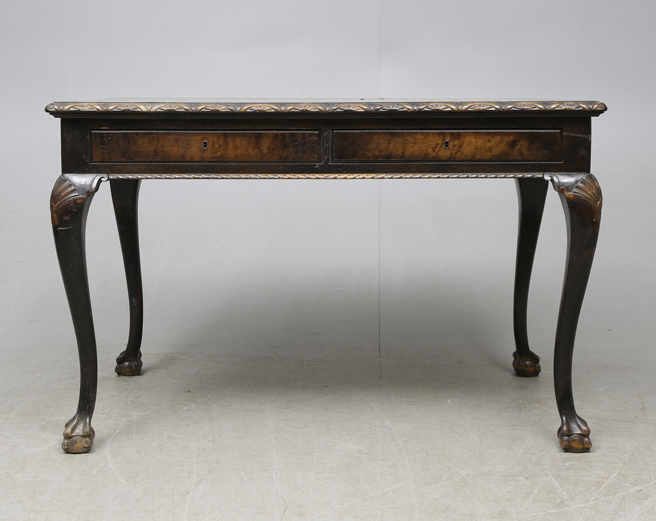 SKRIVBORD, chippendale-stil, 1900-talets första hälft.