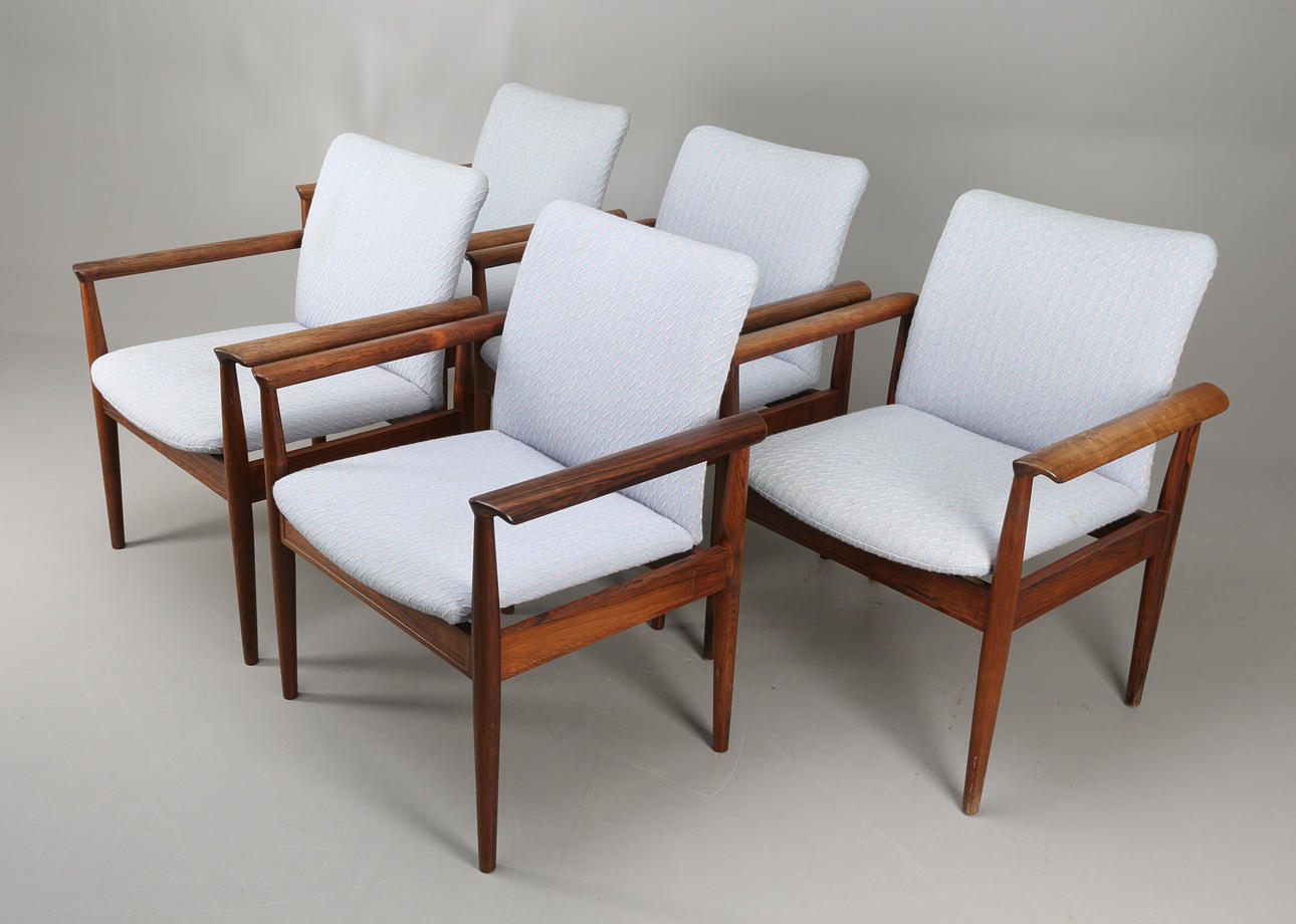 FINN JUHL. Karmstolar, 5 st, "Diplomaten",Danmark,1900-talets andra del.