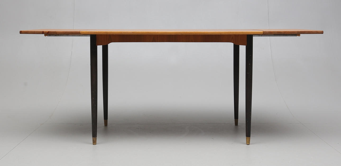 BORD, teak, 1950-tal.