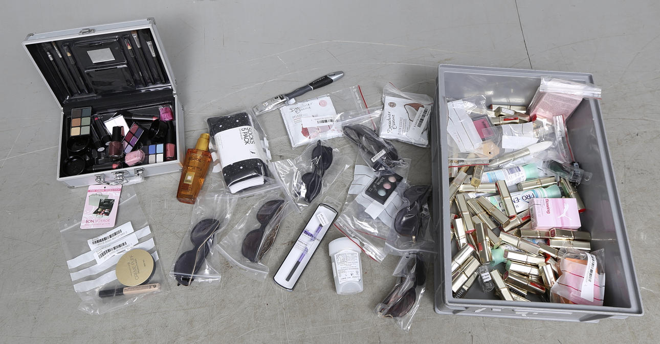 DIVERISE, bl.a. smink, Från Polisemyndighetens Beslag.