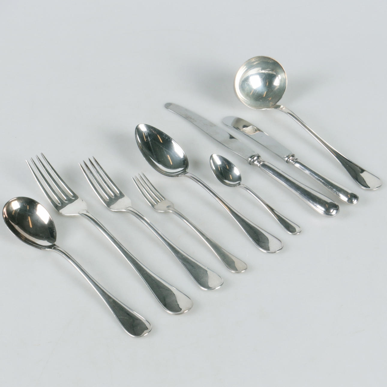BESTICKSUPPSÄTTNING, 53 delar, silver, "Svensk rund", 1900-tal.