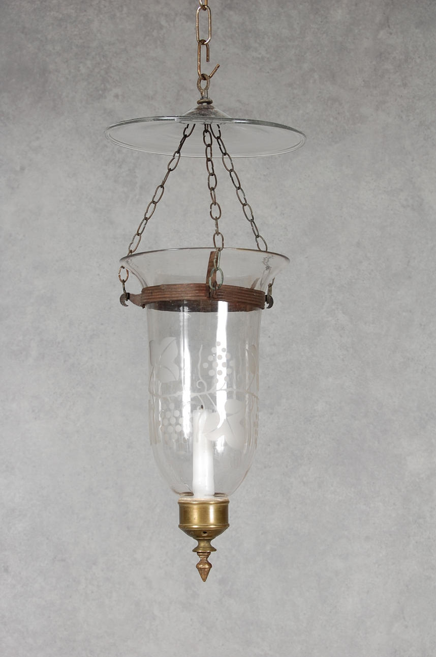 TAKAMPEL, med etsad dekor,1800-tal.