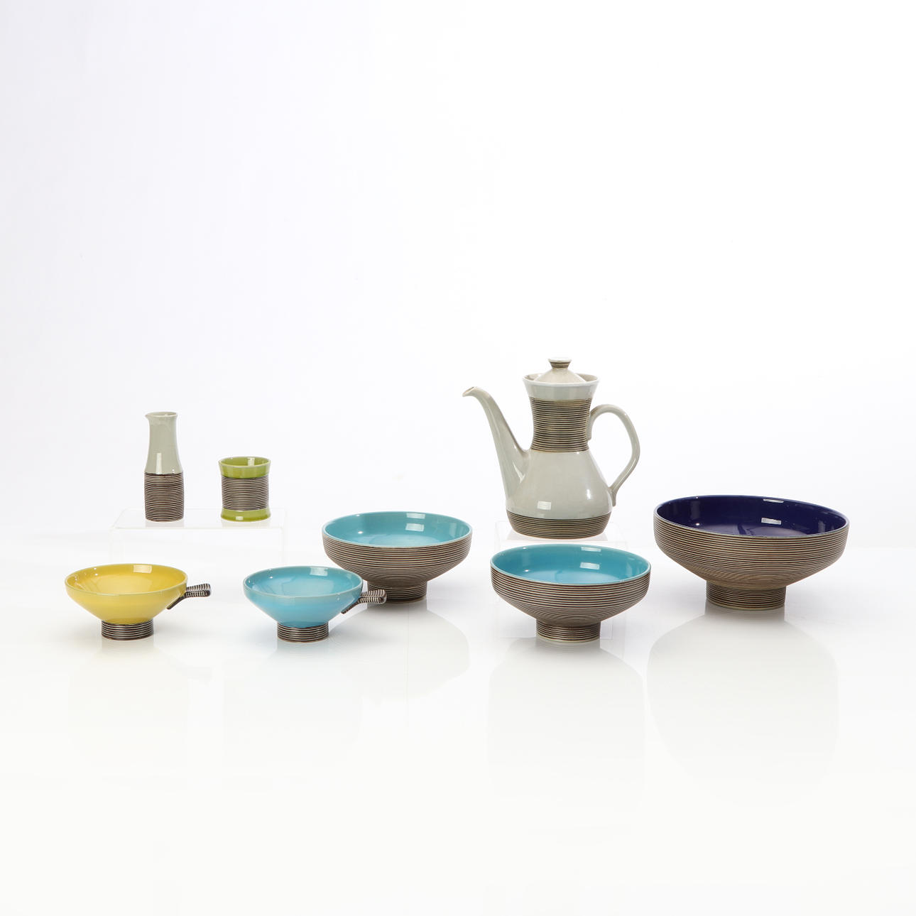 ACHTTEILIGER KERAMISCHER ROHRSTRANG. Steinzeug. „Eingang“.