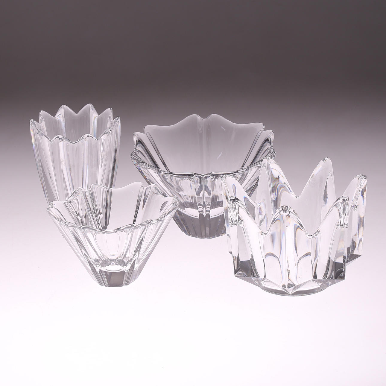 GLASFÖREMÅL, 4 delar, Orrefors.