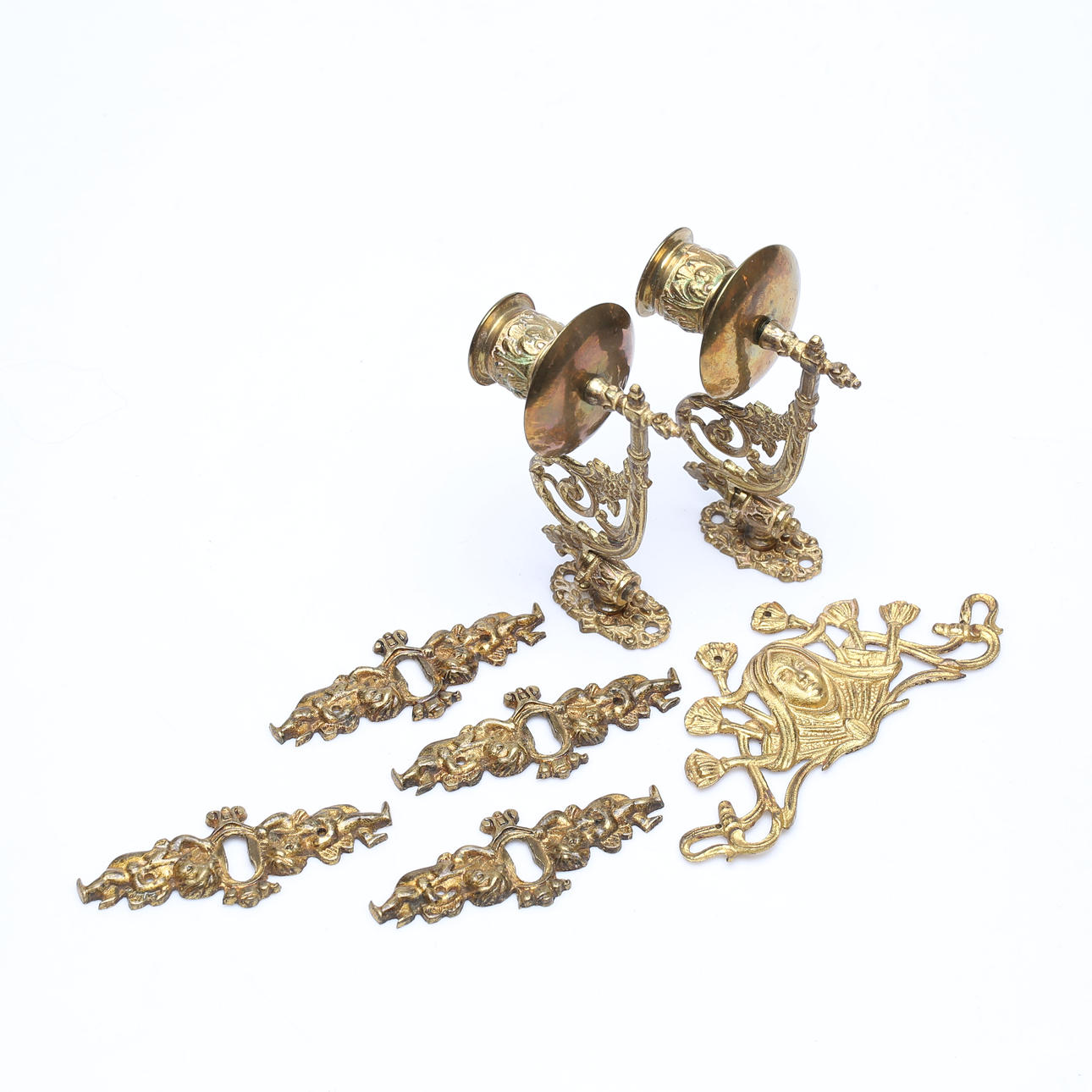 NYCKELSKYLTAR, BESLAG, LJUSARMAR.