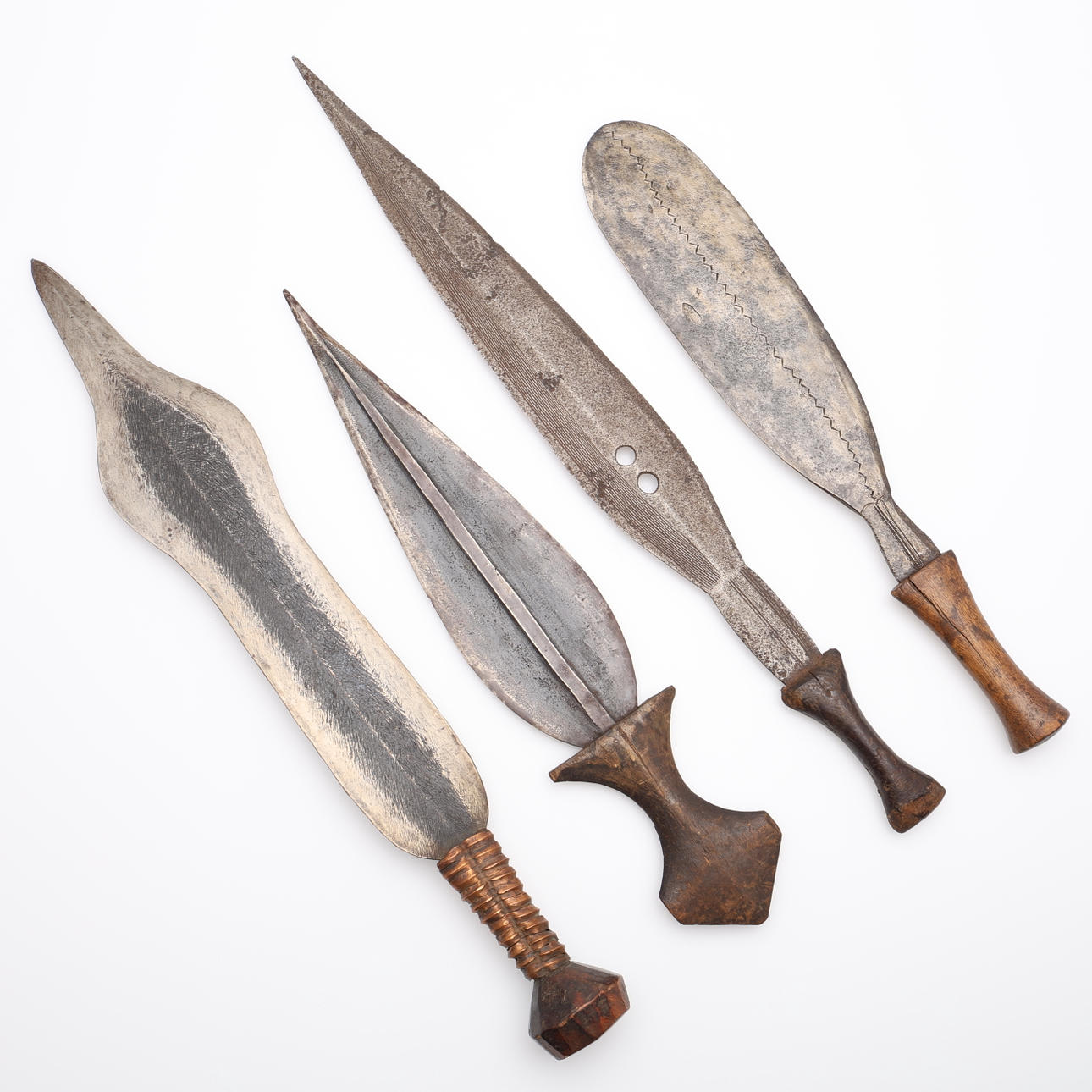 CONGOLESE SHORT SWORD 3 PCS AND 1 DAGGER, Azande and Nzombo, mm steel ...