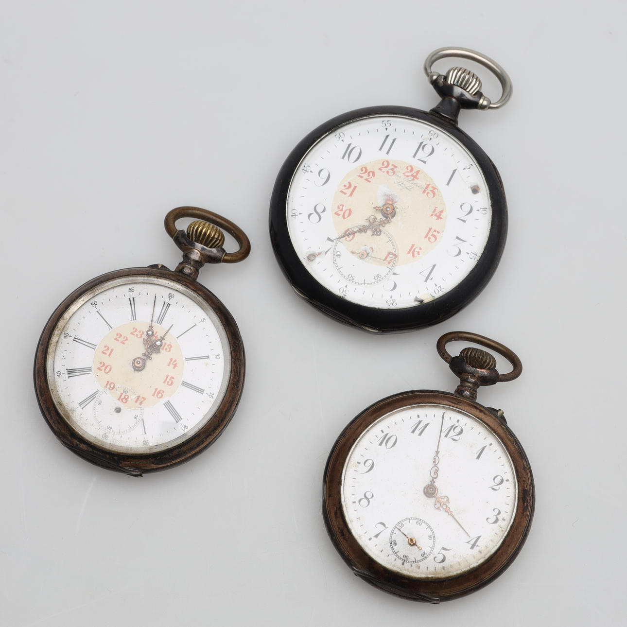 TASCHENUHR 3 Stück Silber.