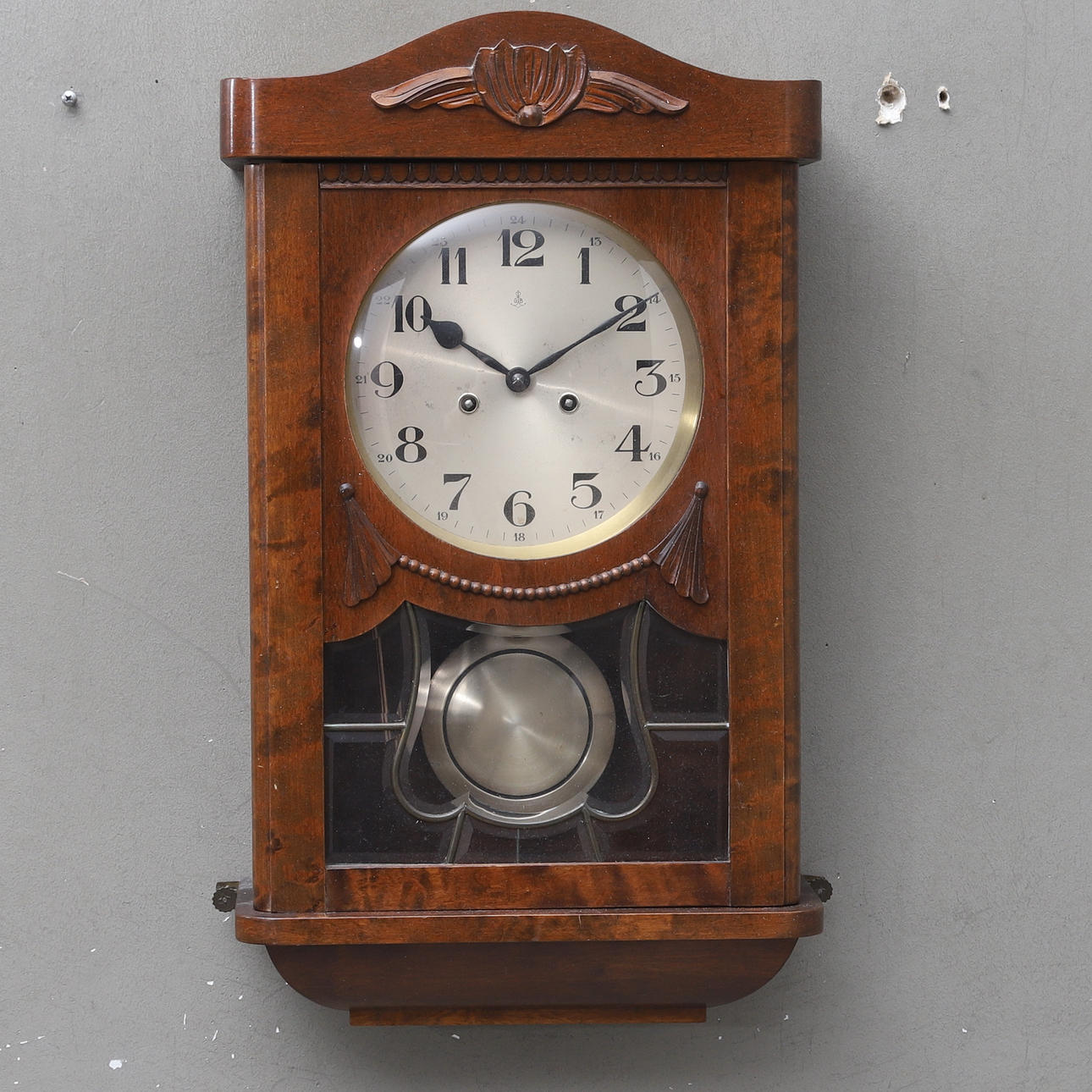 A Gustav Becker wall clock, Art deco, Germany, 1930s.
