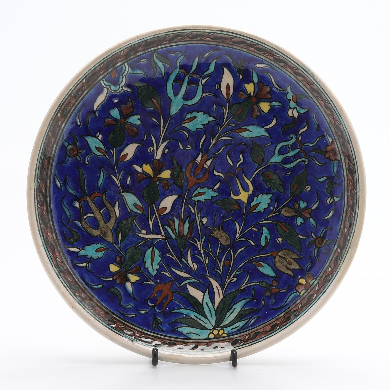 A glazed ceramic dish, Kütahya, Turkey.