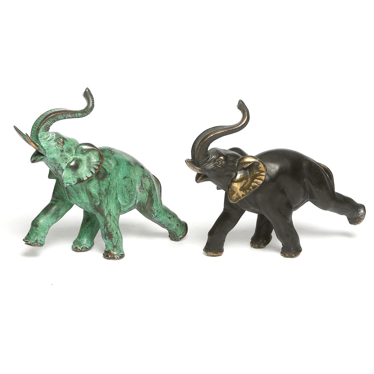 SKULPTURER, 2 st, brons. Elefanter. 1900-tal.