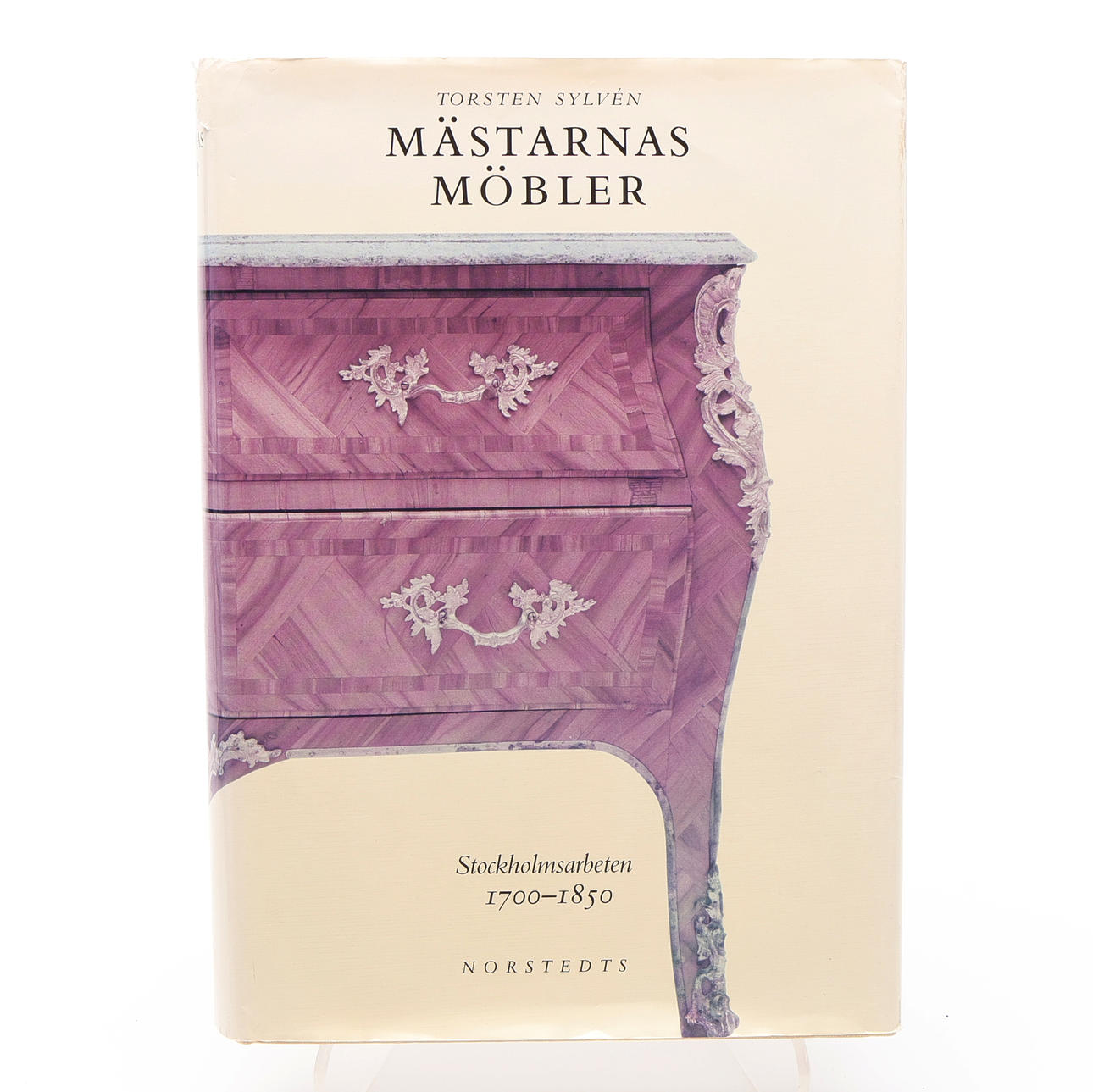 MØBLER.TORSTEN SYLVÉNS MESTERMØBLER OVERDÅDIGT ILLUSTRERET.