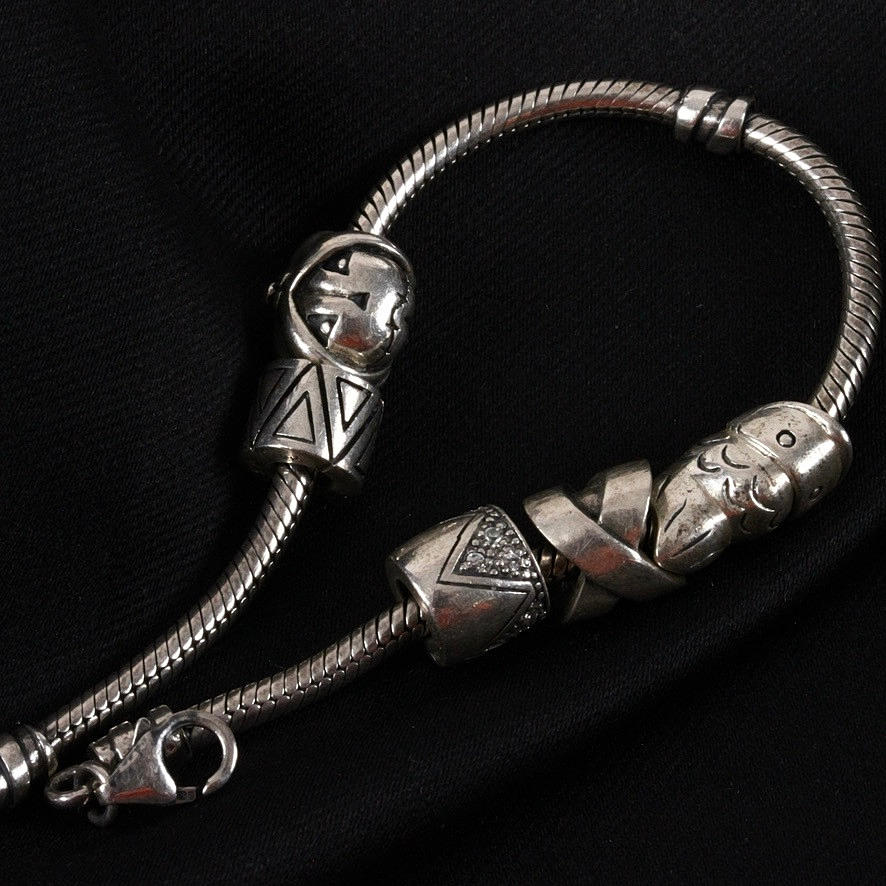 ARMBAND MED BERLOCKER, sterlingsilver, GHA 925.