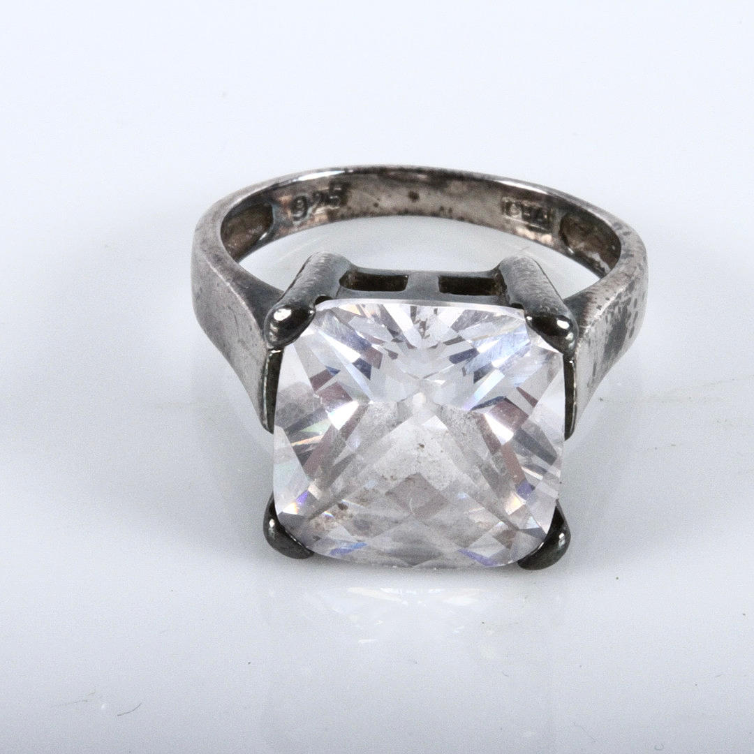 RING, med vit sten, sterlingsilver. Smycken & Ädelstenar - Ringar ...