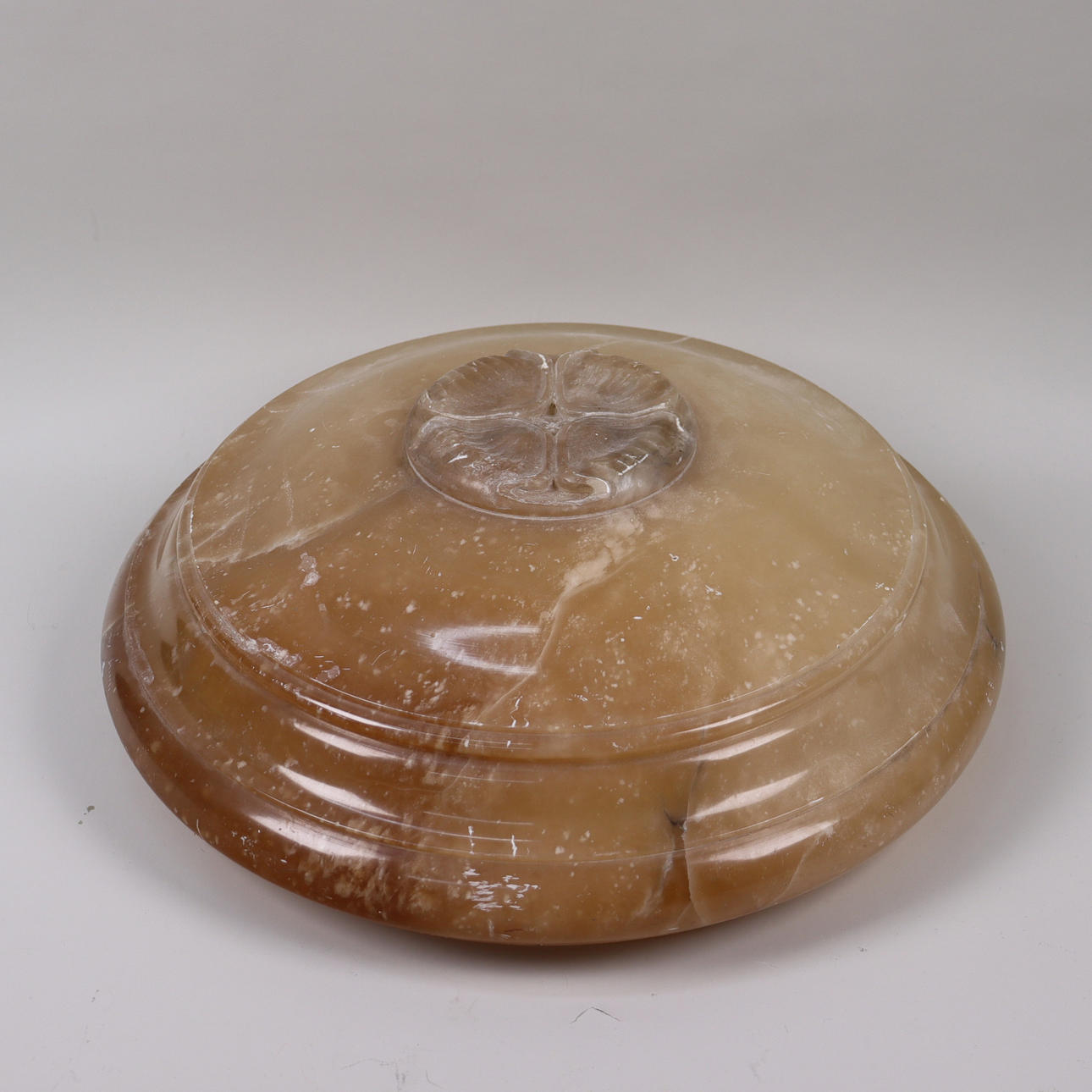 LAMPKUPA, alabaster, 1920/30-tal.