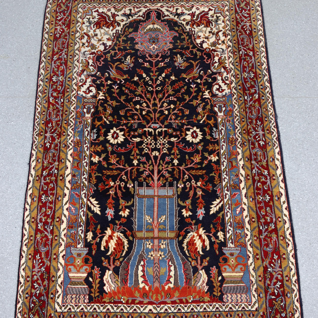 TÆPPE, orientalsk, 208 x 118 cm.