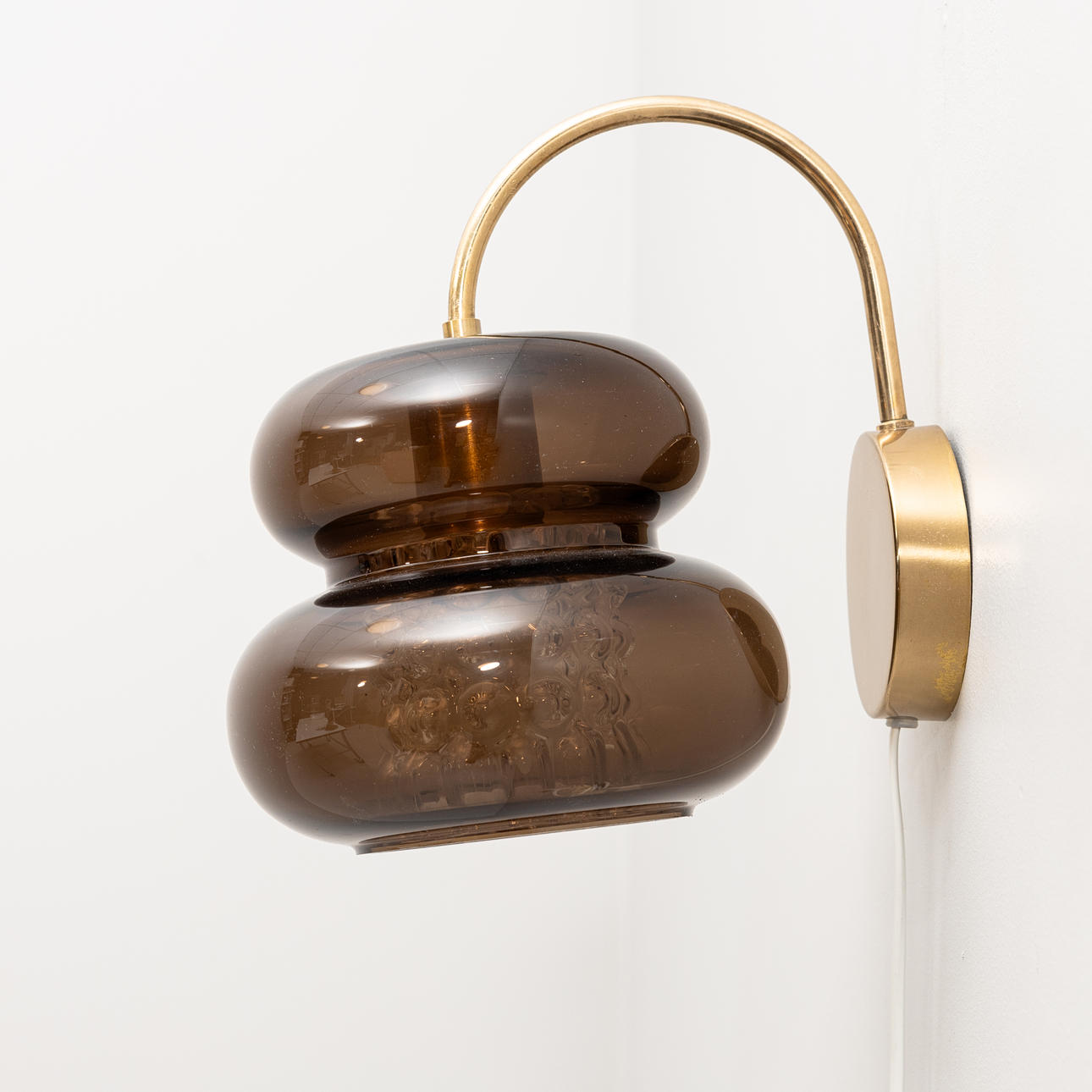 CARL FAGERLUND. A wall lamp, “Bubblan”, model 2337, with label, Orrefors, 1970s.