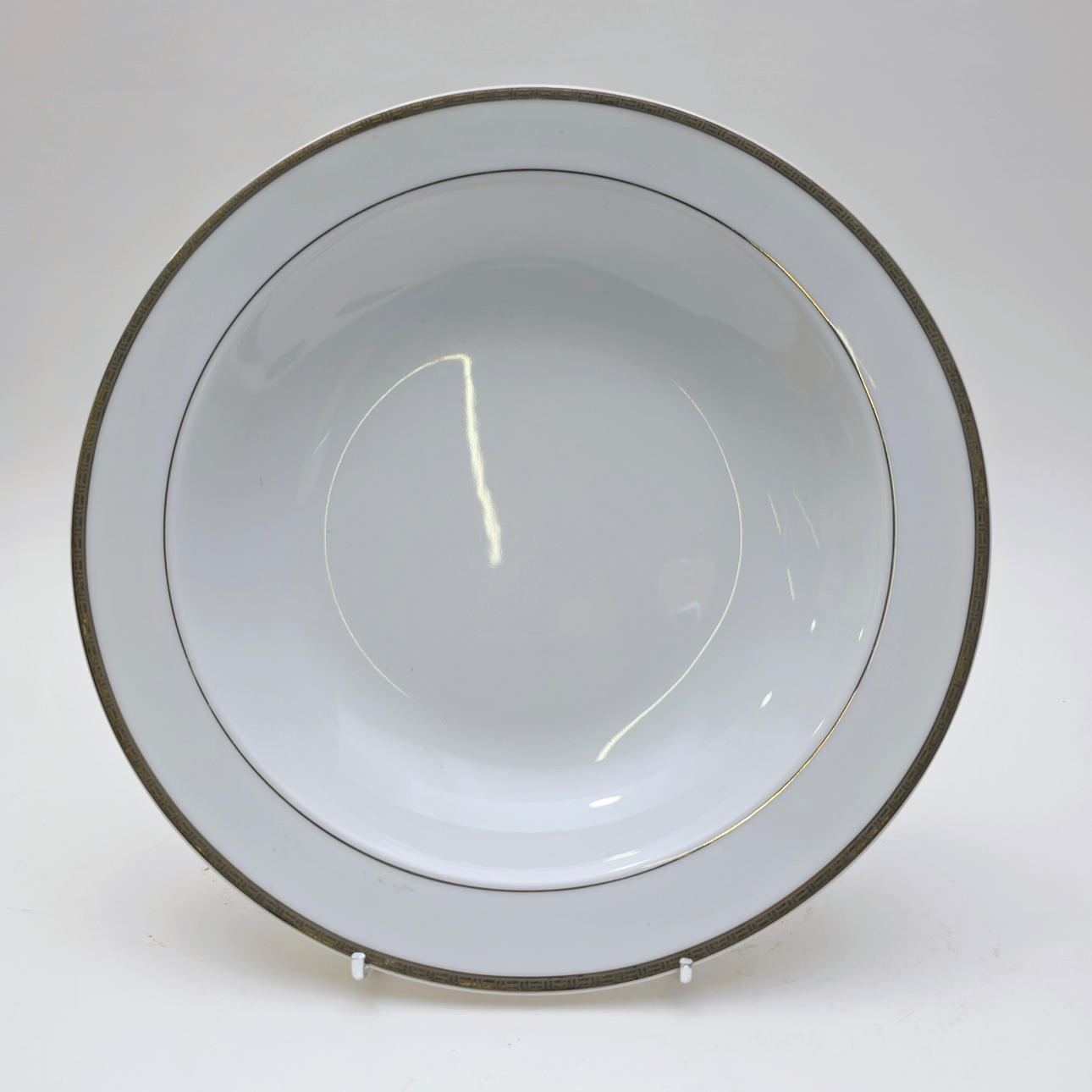 METROPOLIS-SALATSCHÜSSEL. CHRISTOFFLE.