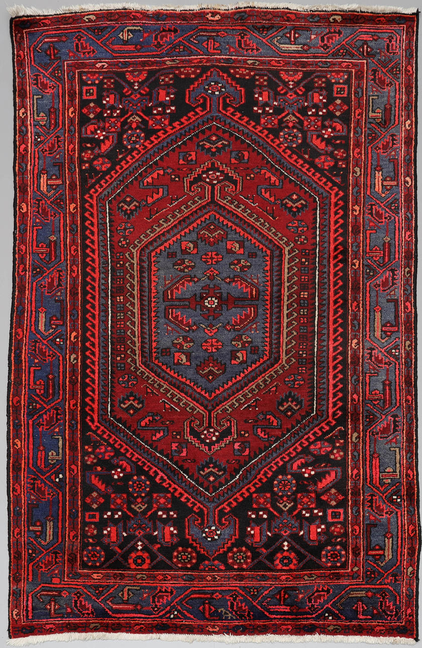 Ein Teppich, handgeknüpft, Wolle, persisch.