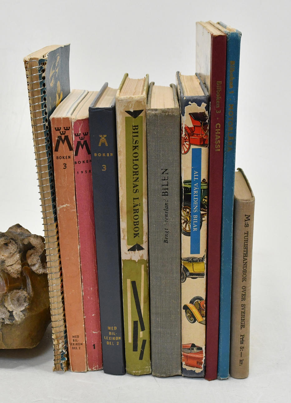 Bilböcker. bilskolor mm. M:S handböcker. 10 vol.