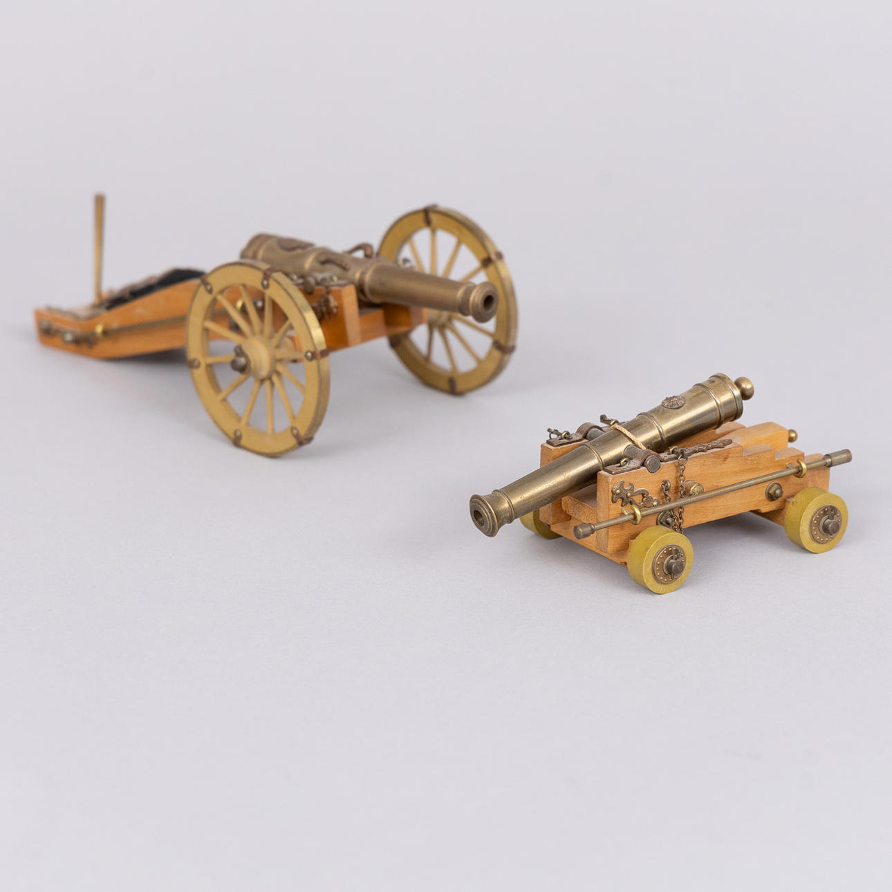 MALLITYKIT, 2 kpl, Pocher, Italia.