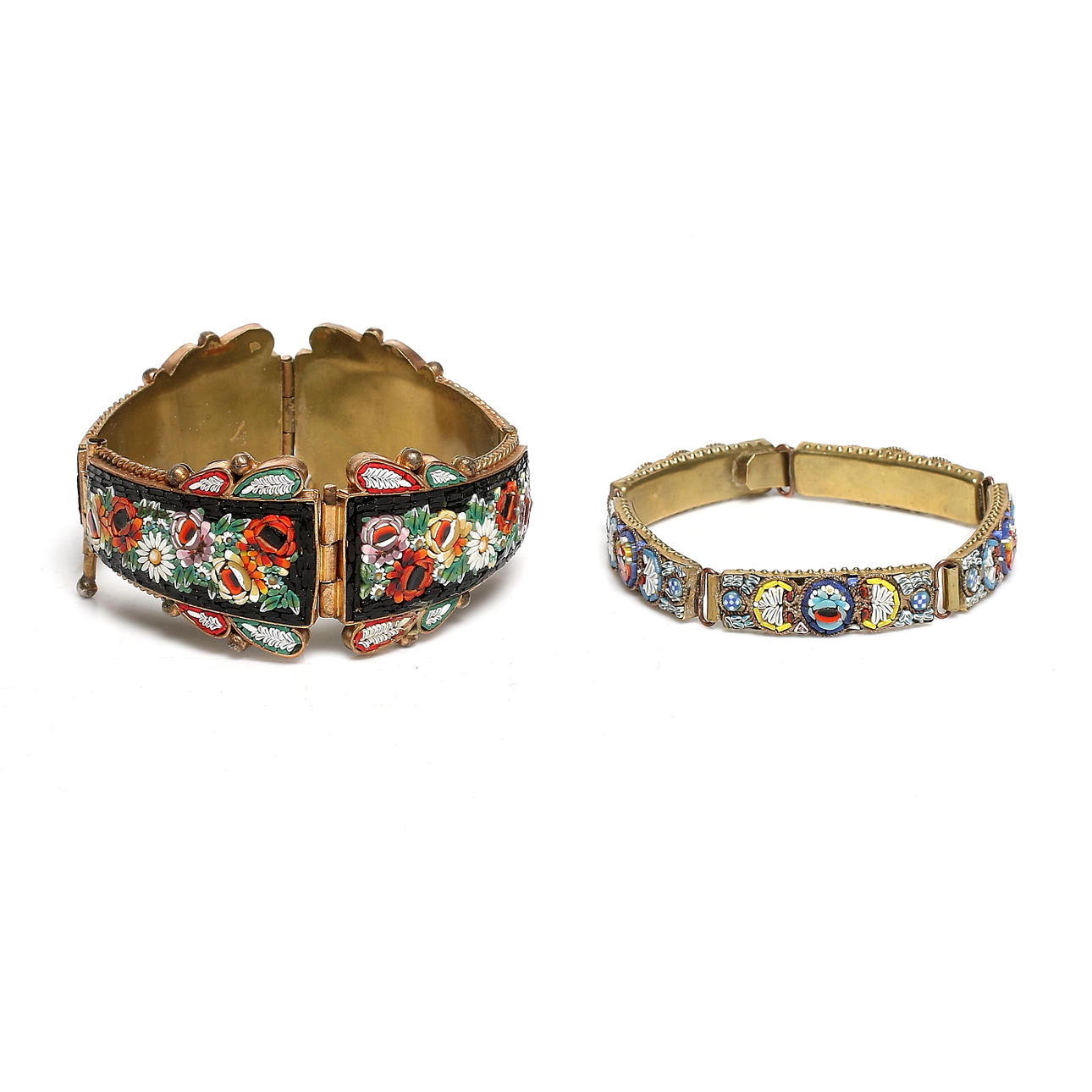 ARMBAND, 2 st, mikromosaik. Italien.