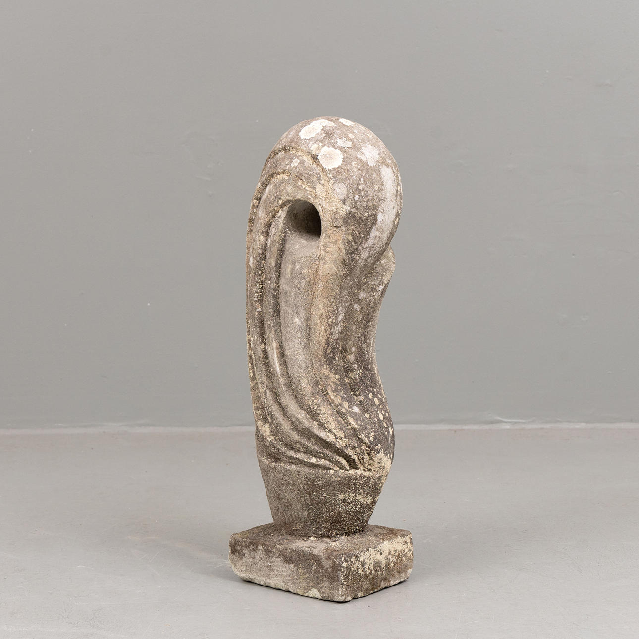 OIDENTIFIERAD KONSTNÄR. Composition, possibly 21st-century sandstone unsigned.