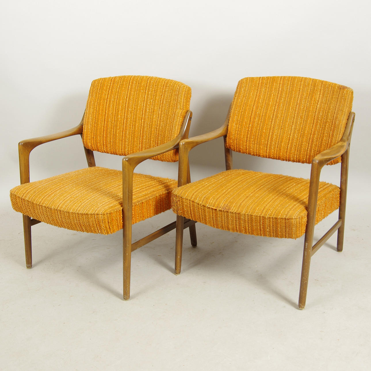 KARMSTOLAR, 1 par, 1960-tal.