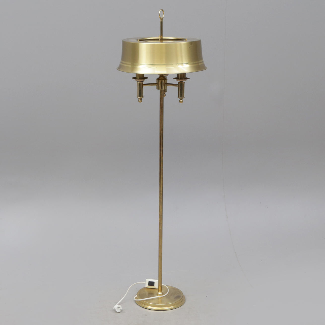 EINE STEHLAMPE AUS METALL, Nya Öia, Örsjö.