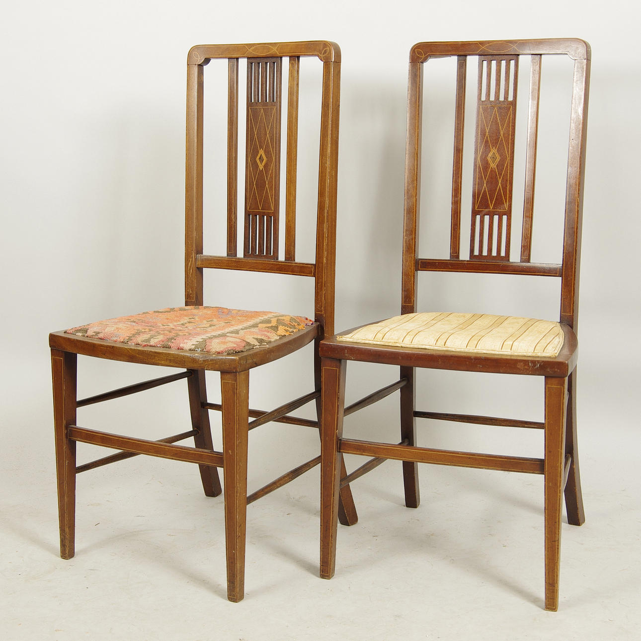 STOLAR, 1 par, mahogny med intarsia, Art Deco.