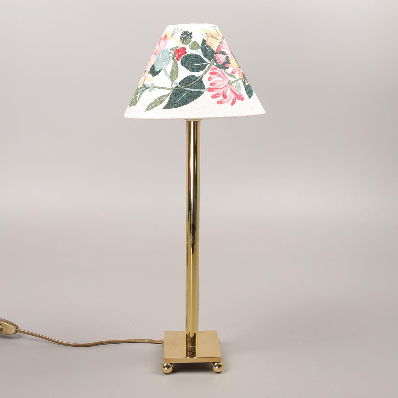 A brass table lamp, Gusum.