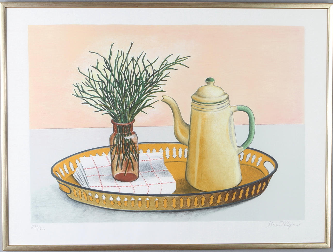 MARIA HILLFON. Stilleben med kaffekanna, färglitografi, signerad samt numrerad 235/240.