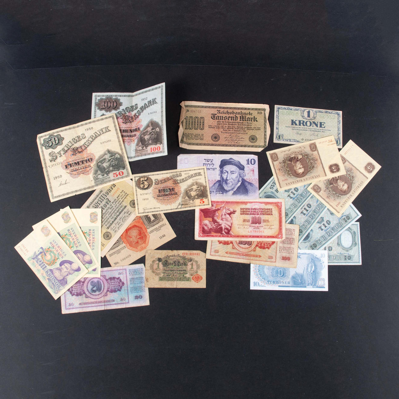 SEDLAR, SVERIGE PLUS VÄRLDEN.