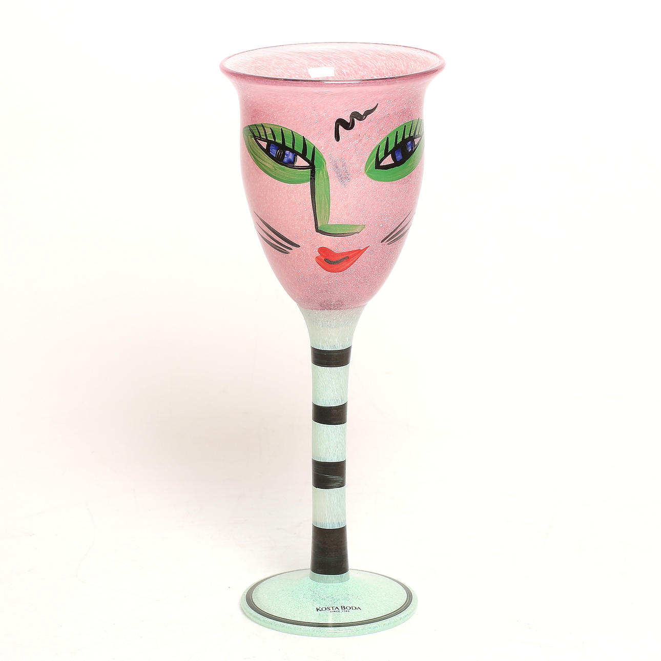 VINGLAS/POKAL, Ulrica Hydman-Vallien, signerad, Kosta Boda. 1900-talets andra hälft.