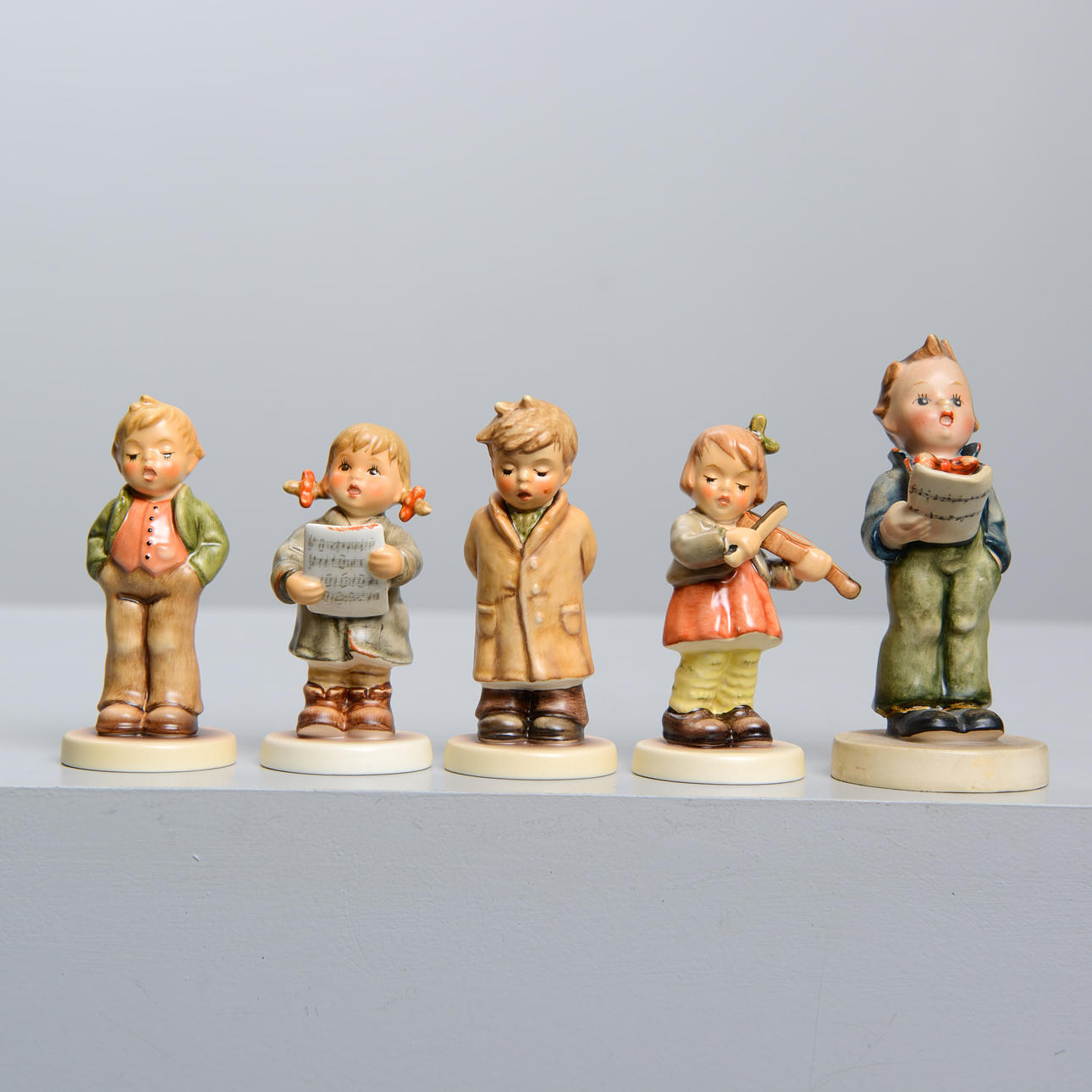 FIGURINER, 4 st, porslin, Hummel/Goebel.