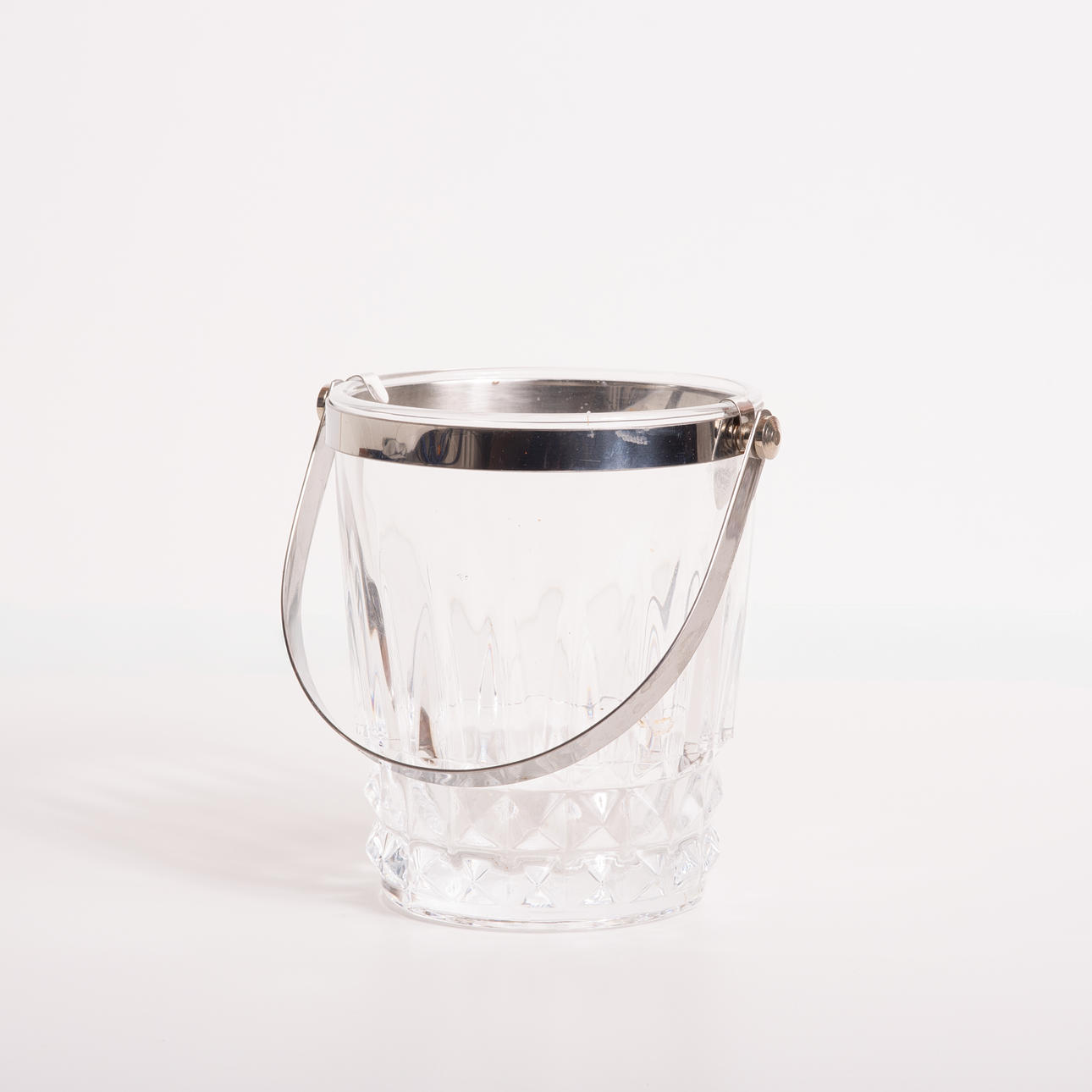 JÄÄKAUHA, kristalli, Cristal d'Arques.