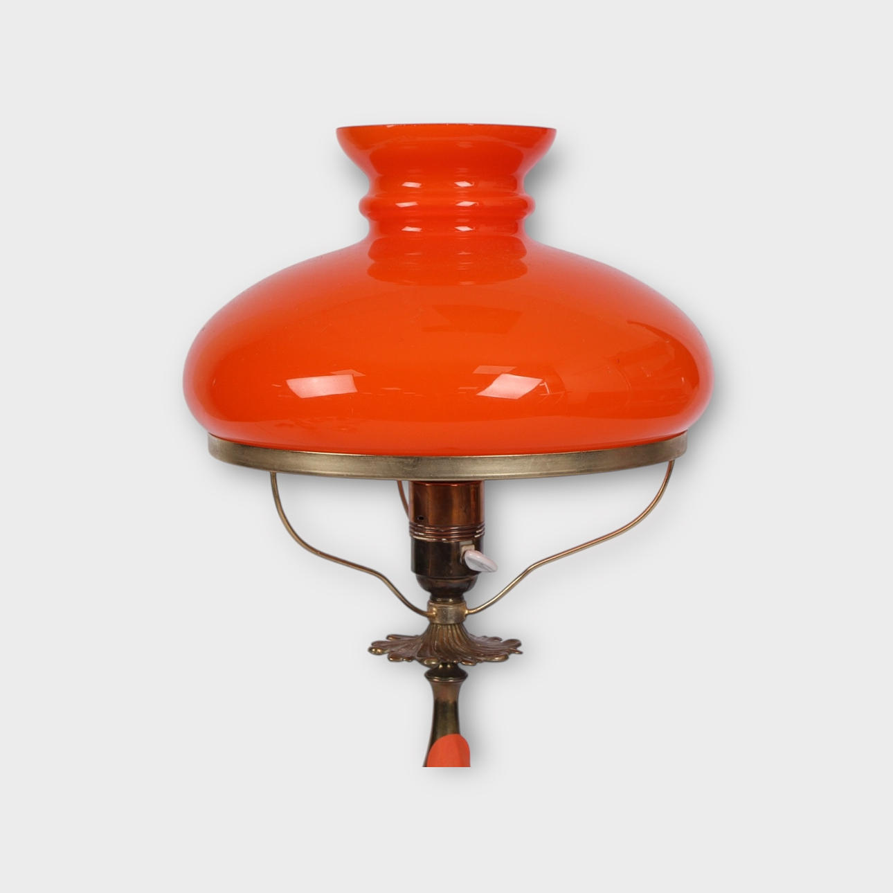 BORDSFOTOGENLAMPA, 1900-tal.