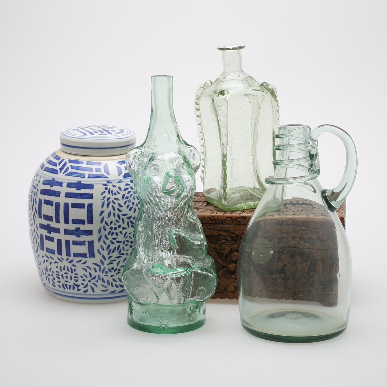 FLASKOR, 3 st, BOJAN, TRÄSKRIN, 1800- och 1900-tal.