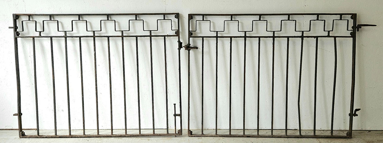 JÄRNGRIND, 2 delar, 1900-tal.