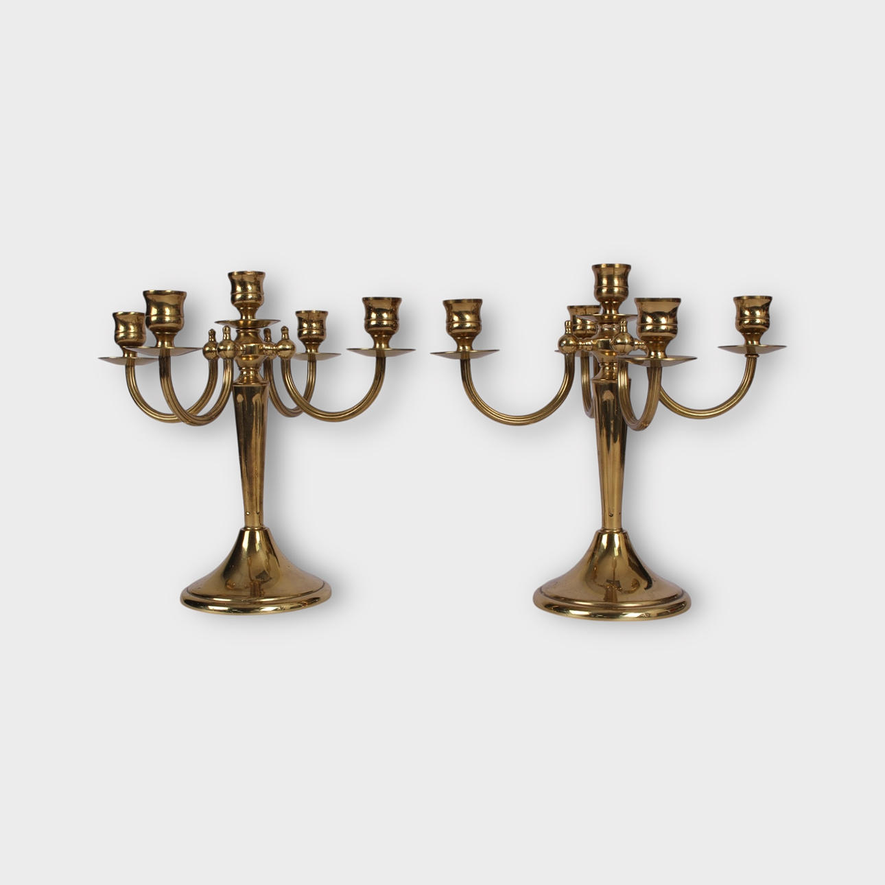 KANDELABRAR, ett par, mässing 1900-tal.