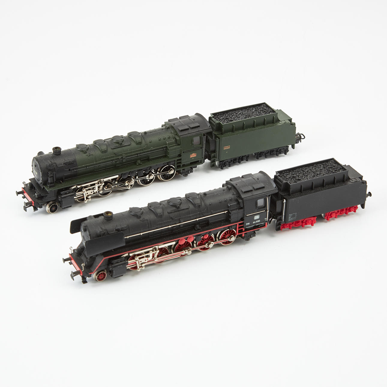 MÄRKLIN, Dampflokomotive mit Tender, 2 Stück, HO.