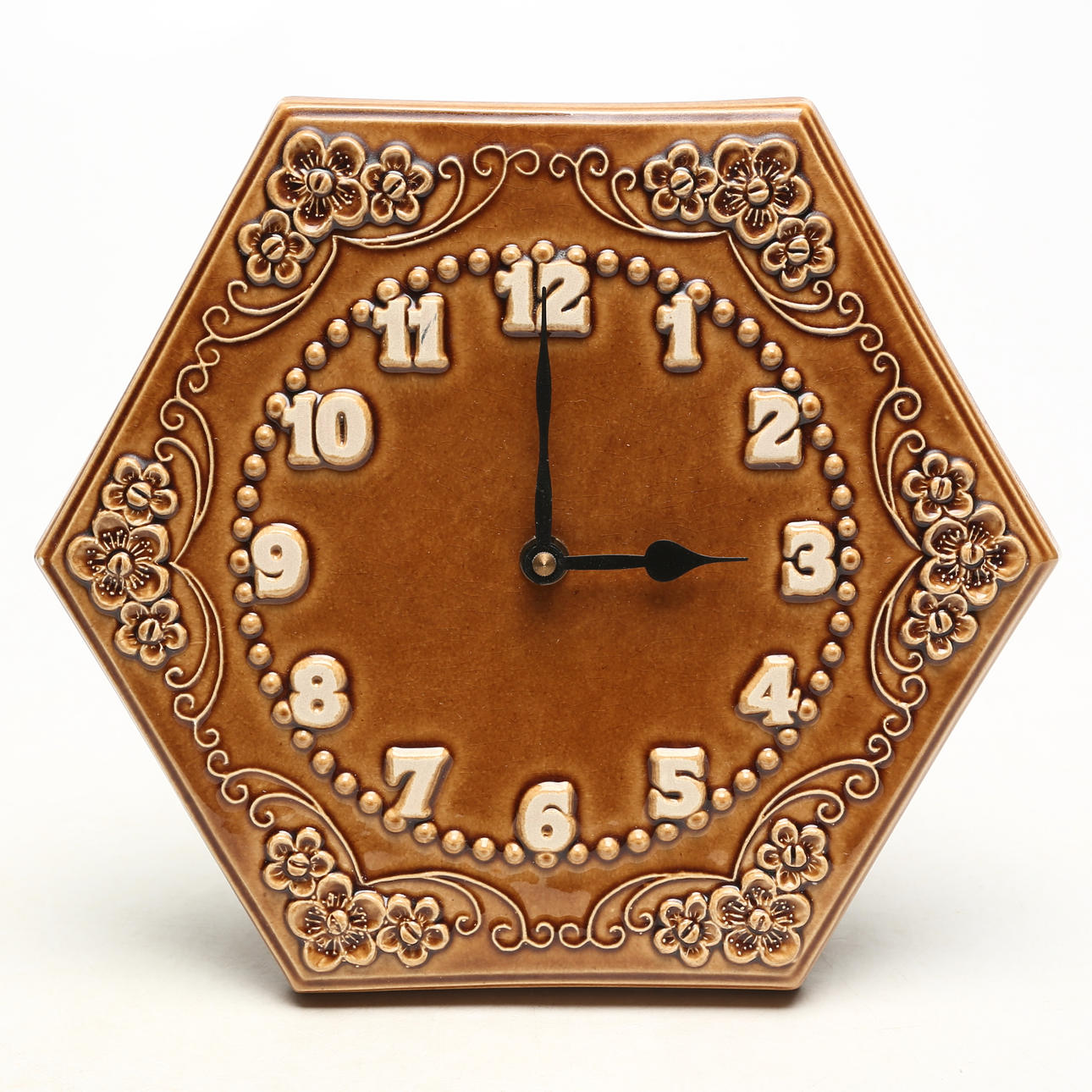 A porcelain wall clock, Gantofta.