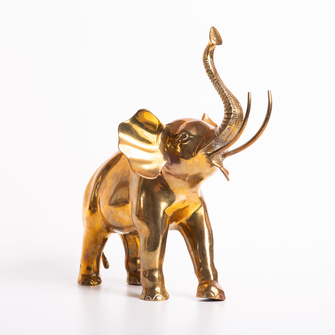 FIGURINE, yellow metal, elephant.