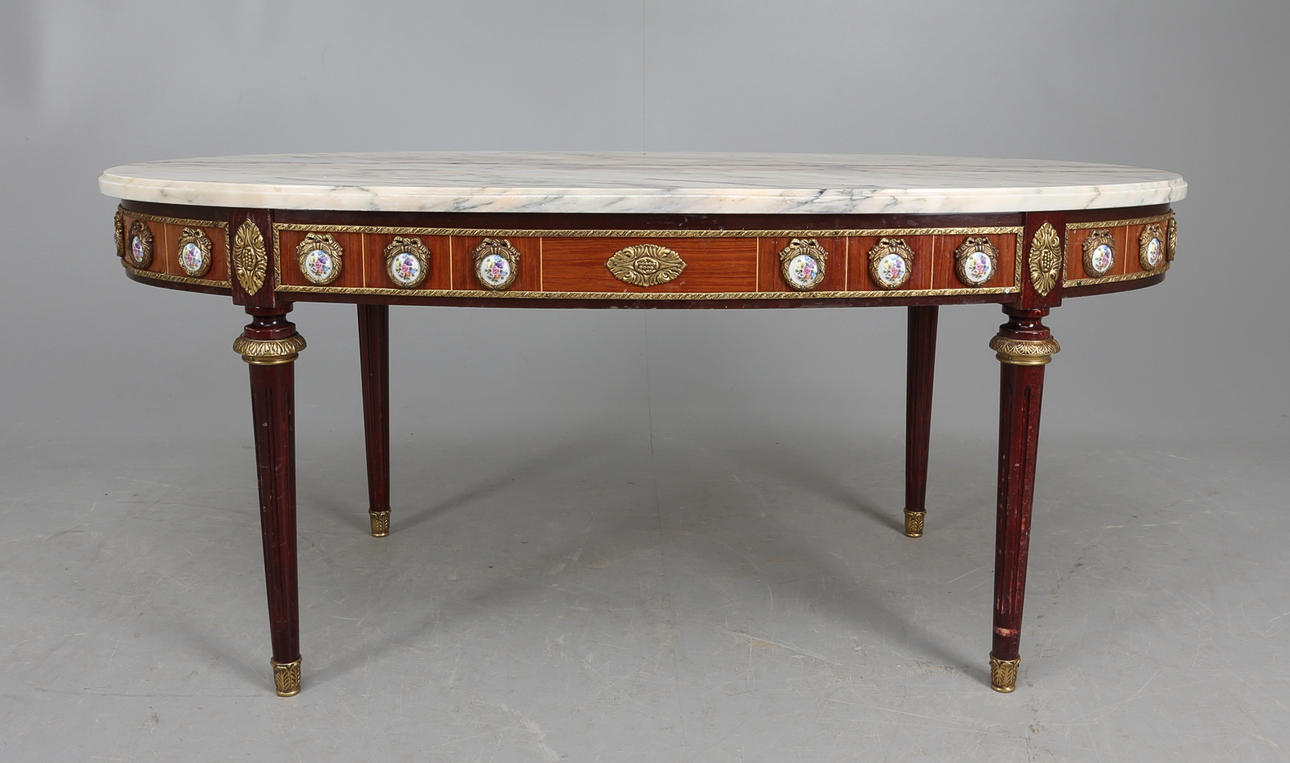 BORD med stenskiva, gustaviansk stil, 1900-tal.