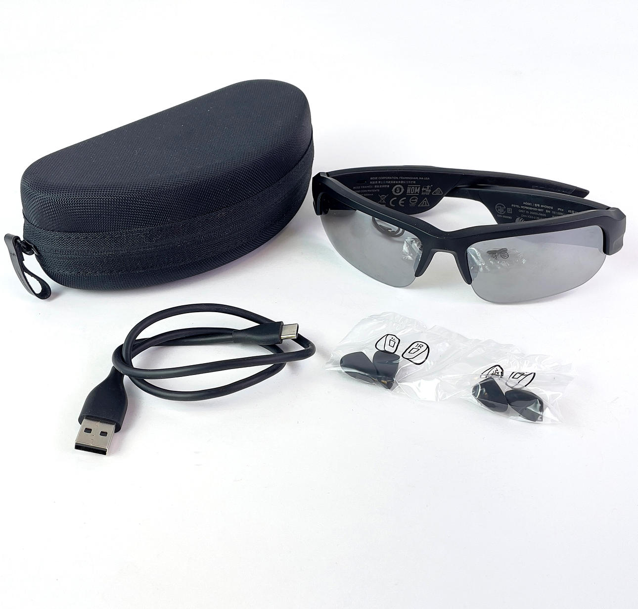 SUNGLASSES WITH SPEAKER, Bose, China.